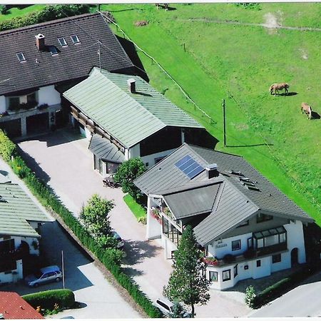 Gaestehaus Friedlich เชอเนา อัม เคอนิกเซ ภายนอก รูปภาพ