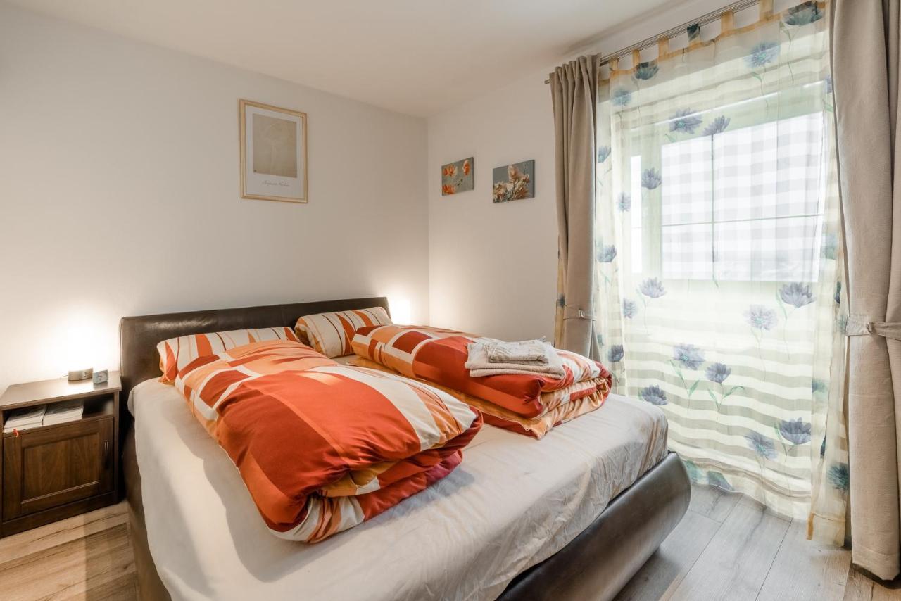 Gaestehaus Friedlich เชอเนา อัม เคอนิกเซ ภายนอก รูปภาพ
