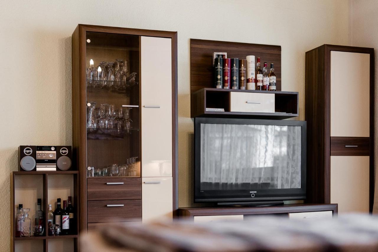 Gaestehaus Friedlich เชอเนา อัม เคอนิกเซ ภายนอก รูปภาพ
