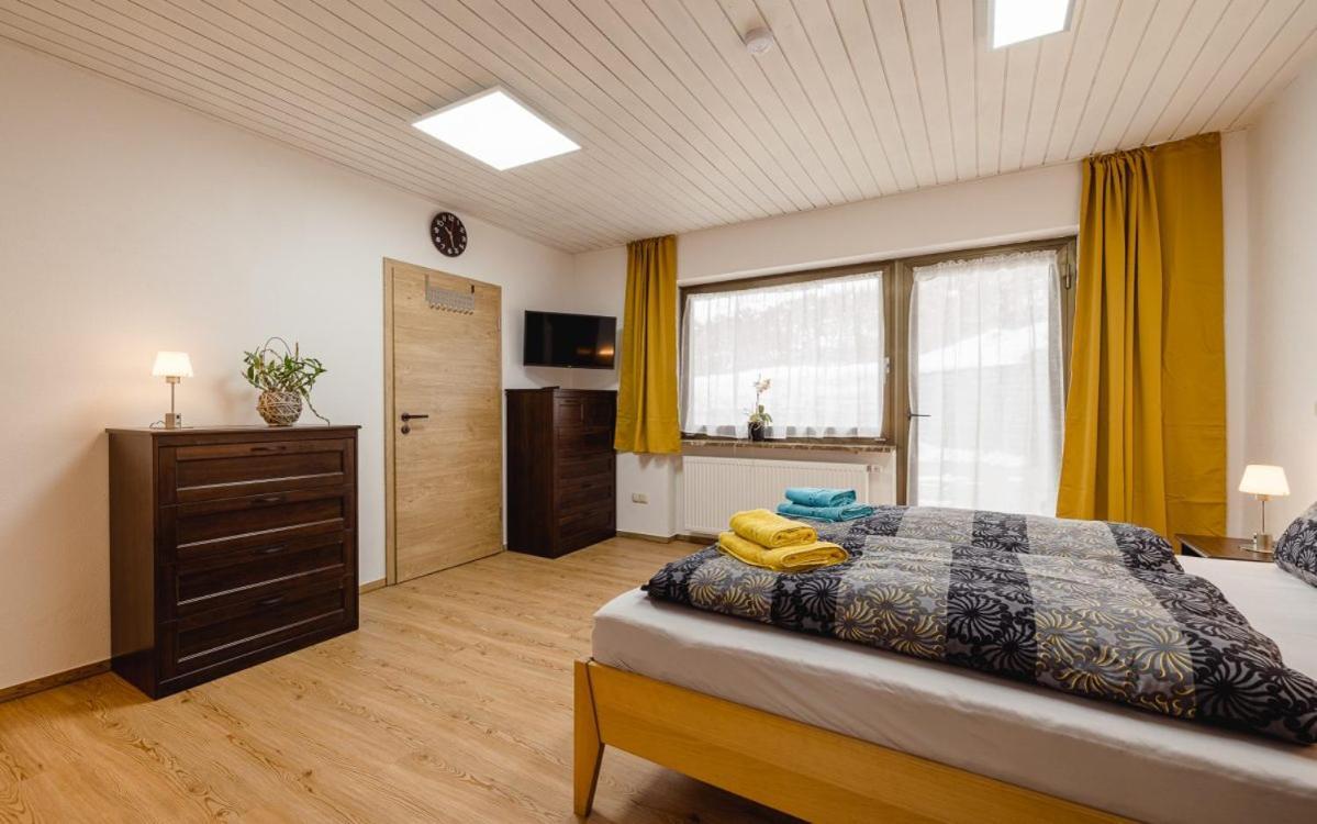 Gaestehaus Friedlich เชอเนา อัม เคอนิกเซ ภายนอก รูปภาพ